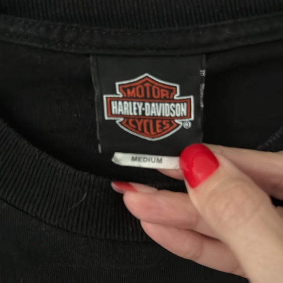 Harley-Davidson motorcycles black tee. Medium shirt. Budke’s North Platte, NE - Picture 2 of 4